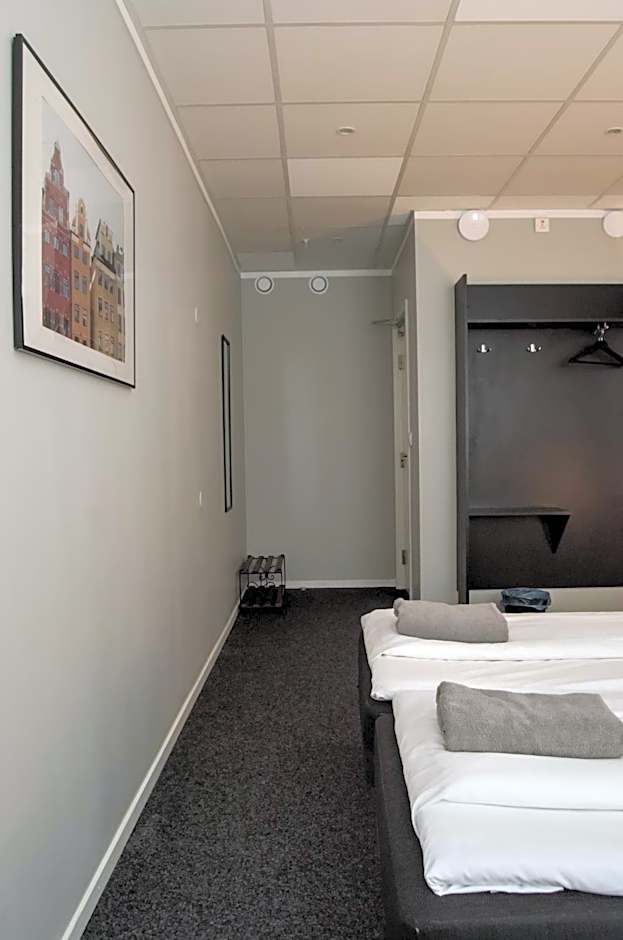 Grad Hotel and Hostel