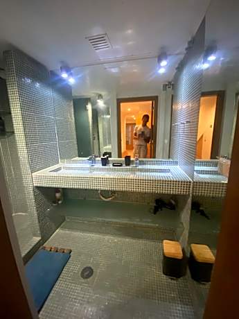 Bed in 6-Bed Mixed Dormitory Room