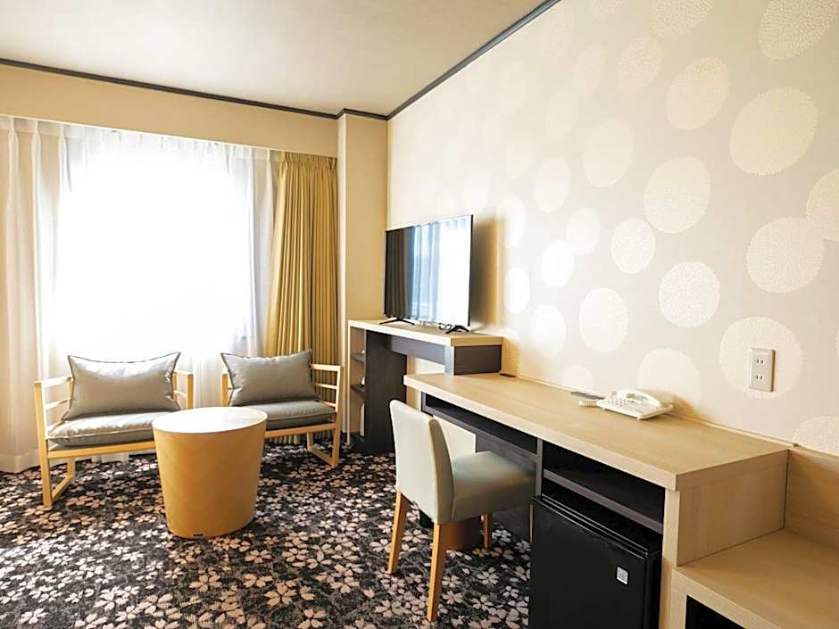 Maizuru Grand Hotel