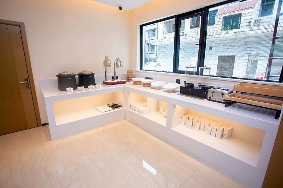 City Comfort Inn Yichang Zigui Three Gorges Dam Binhu