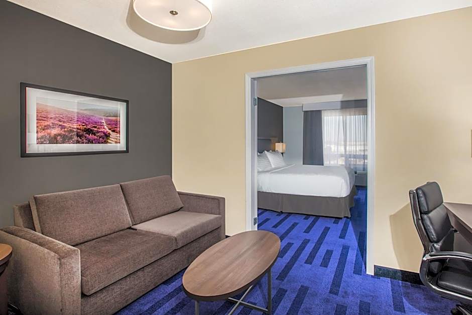 Holiday Inn & Suites Grande Prairie By IHG