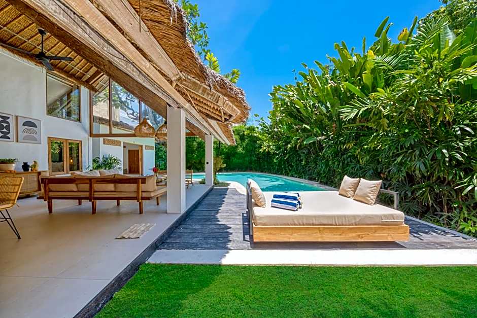 Villa Indigo - 5-BDR with huge pool and garden