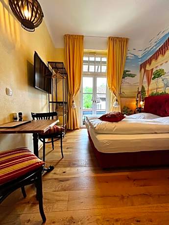 PARK VILLA zentral am Mittelrhein Zimmer&Apartments Self check in Aparthotel