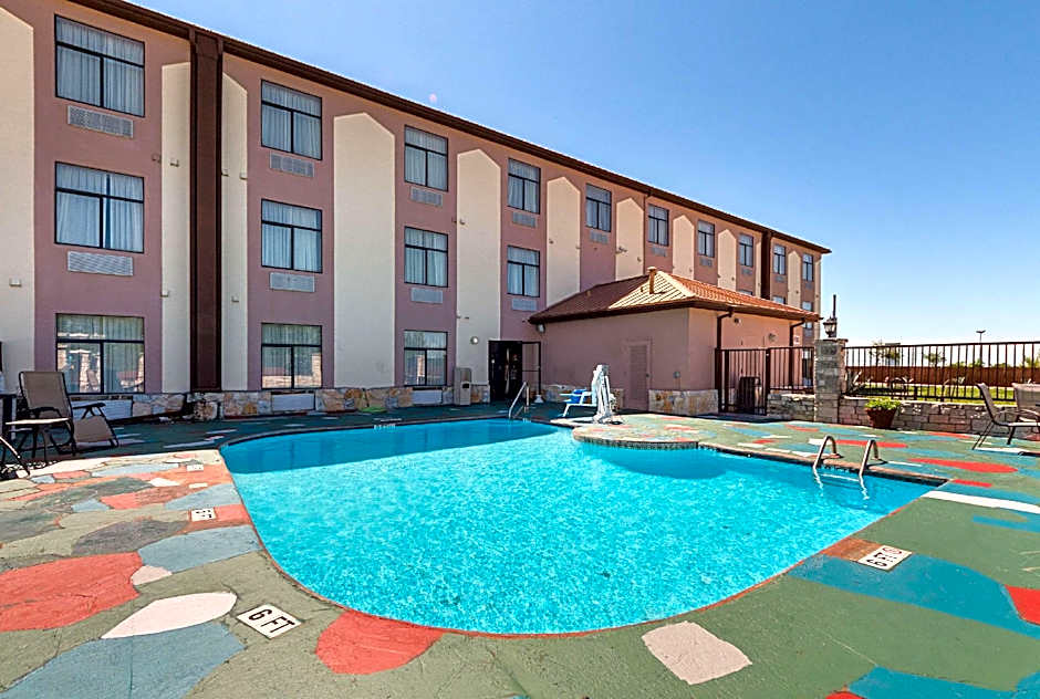 Quality Inn & Suites