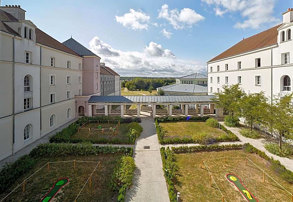 B&B HOTEL près de Disneyland Paris