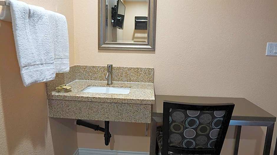 Holly Crest Hotel - Los Angeles, LAX Airport