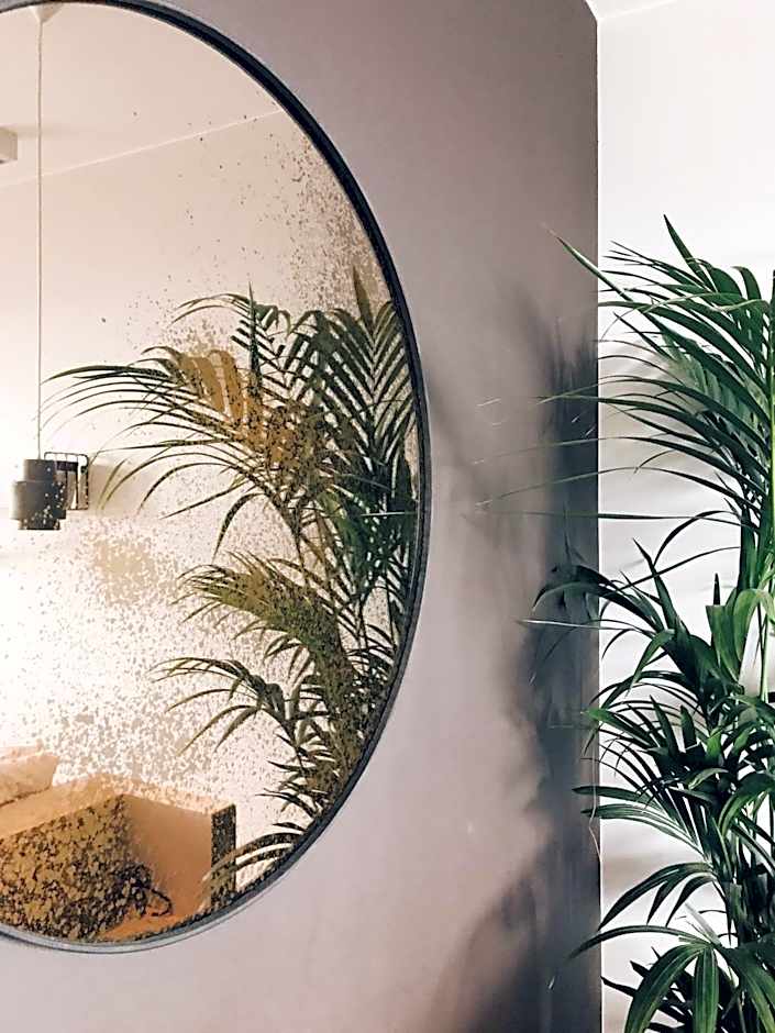 Latroupe Hotel Jardin Secret