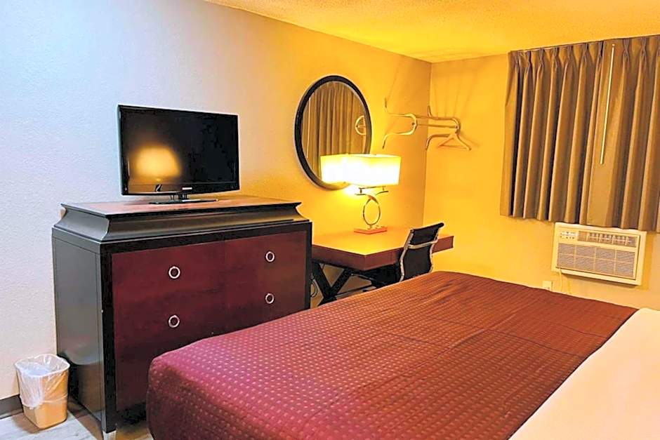 Super 8 by Wyndham Benton Harbor/St. Joseph