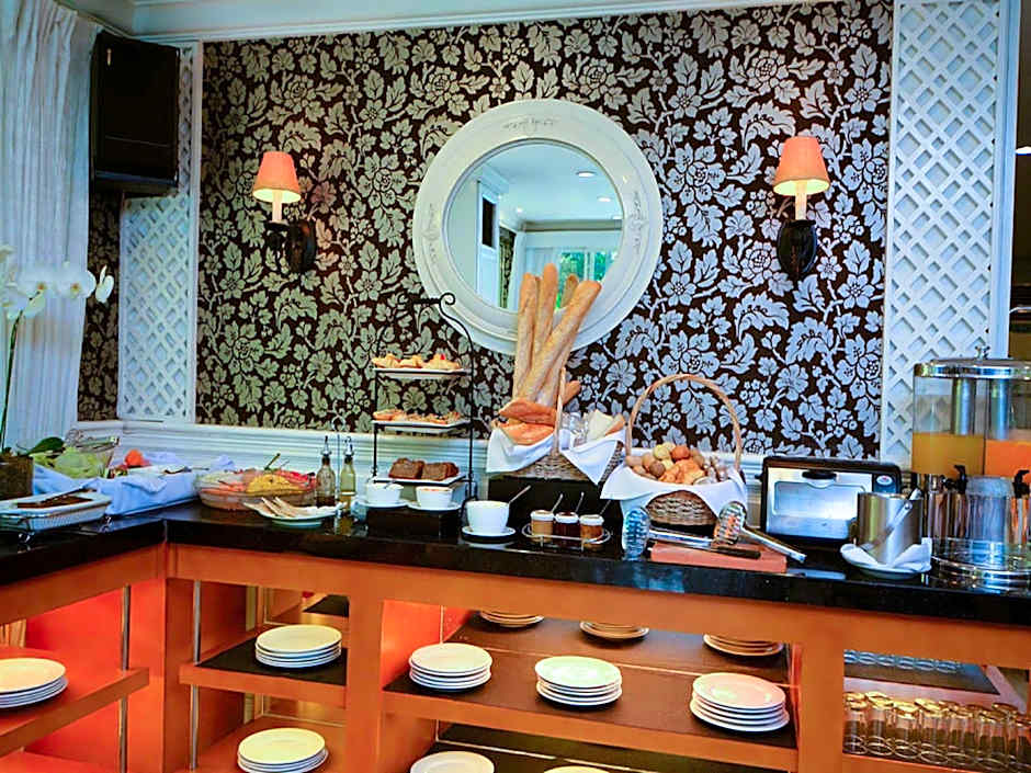 Orchid Garden Suites