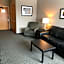 Okoboji Inn & Suites
