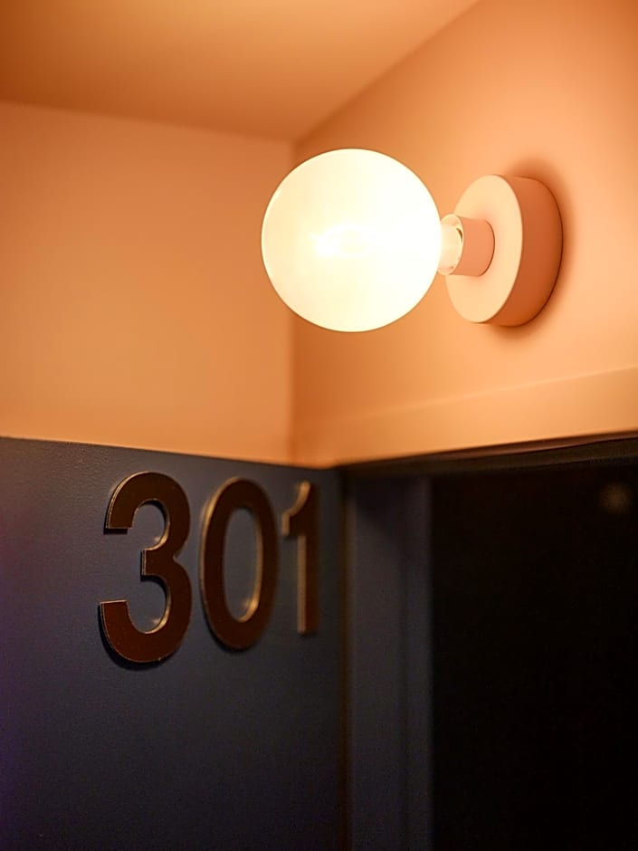 Rose - Hôtel Invisible