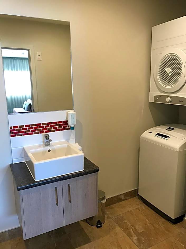 Ramada Suites by Wyndham Christchurch City