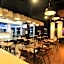 Berry Biz Hotel