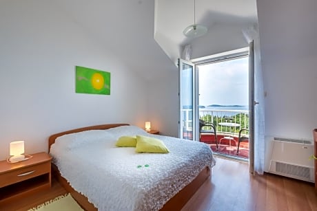 Comfort Double Room with Balcony and Sea View