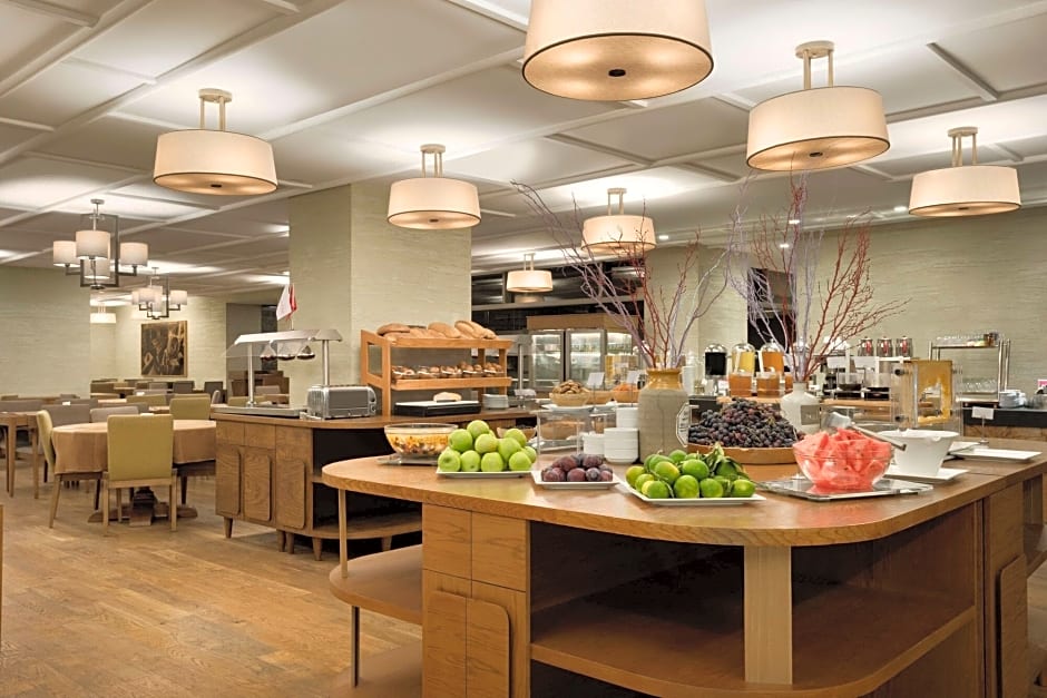 Ramada Hotel & Suites by Wyndham Adana