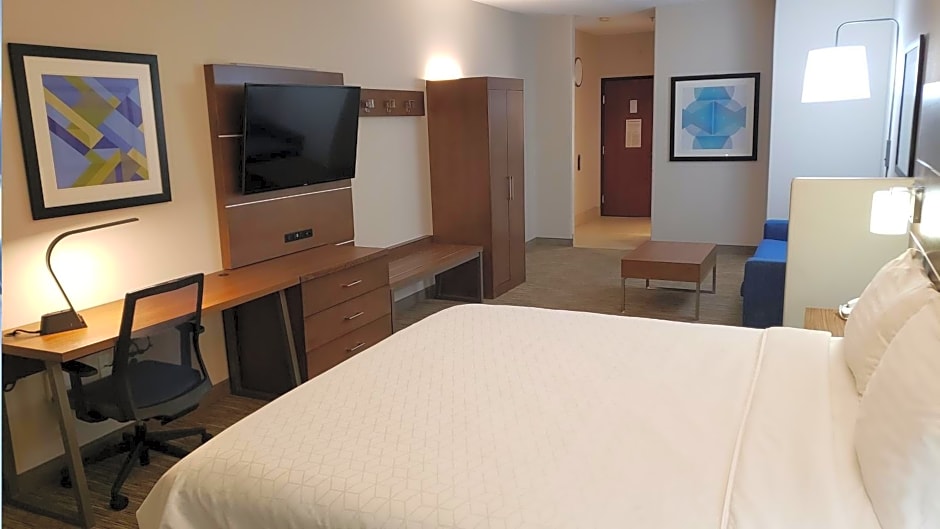 Holiday Inn Express Hotel and Suites Weslaco By IHG