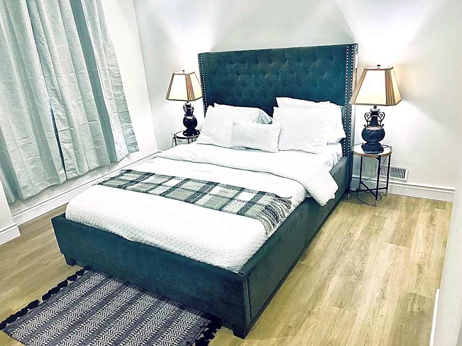 LaVida Exclusive Guest House, Free Parking (Rm#2)