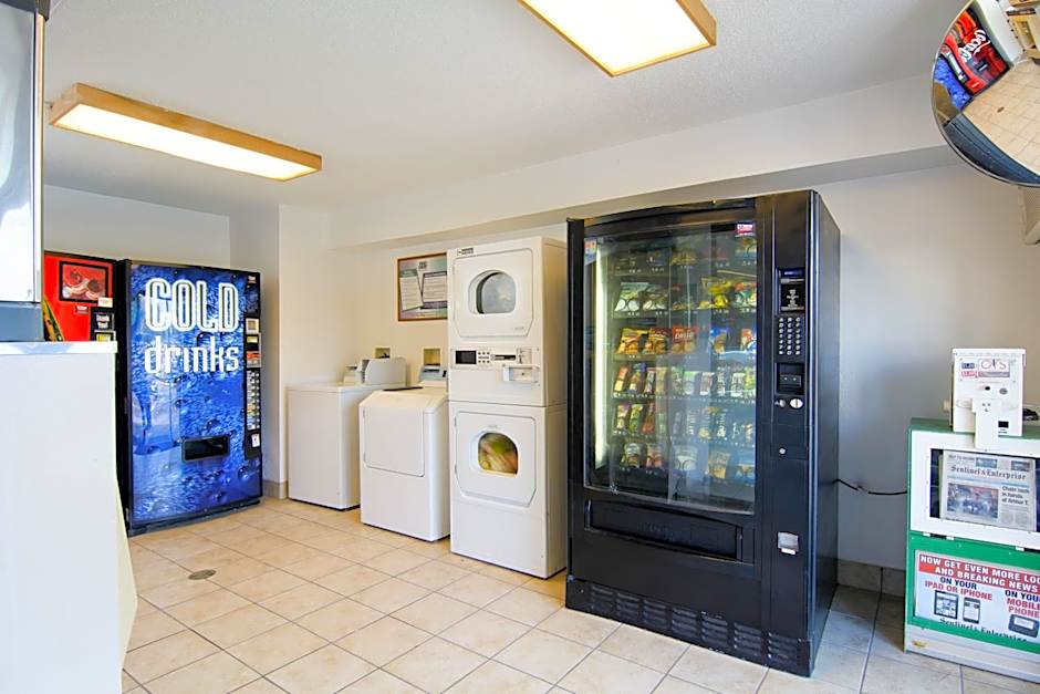 Motel 6-Leominster, MA