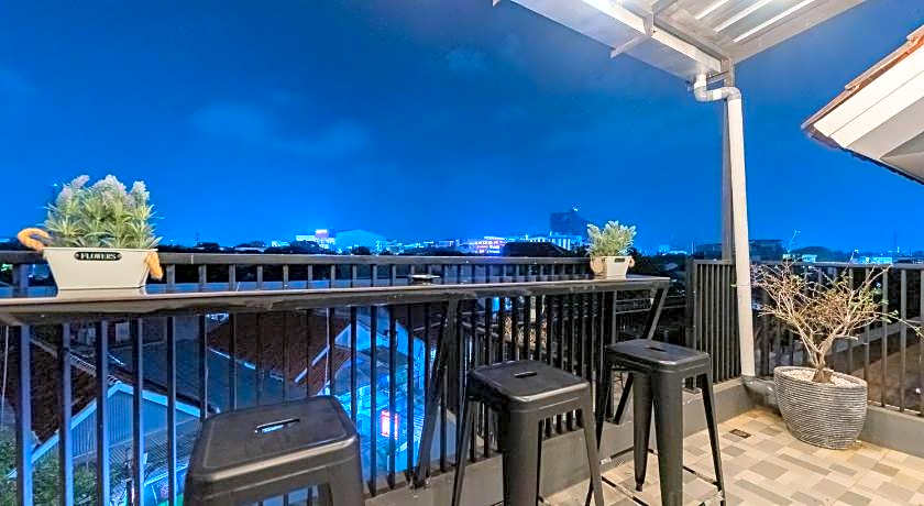 RedDoorz near CSB Mall Cirebon