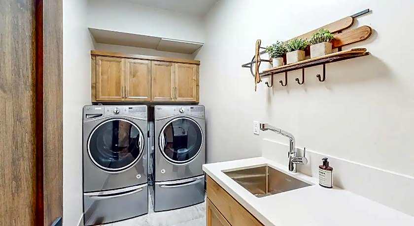 Gondola Vista at Heavenly