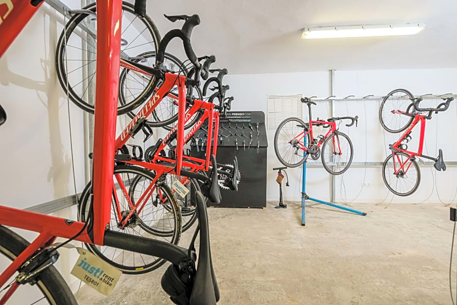 Azuline Hotel Bahamas