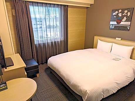 Single Room - Smoking - No Daily Cleaning