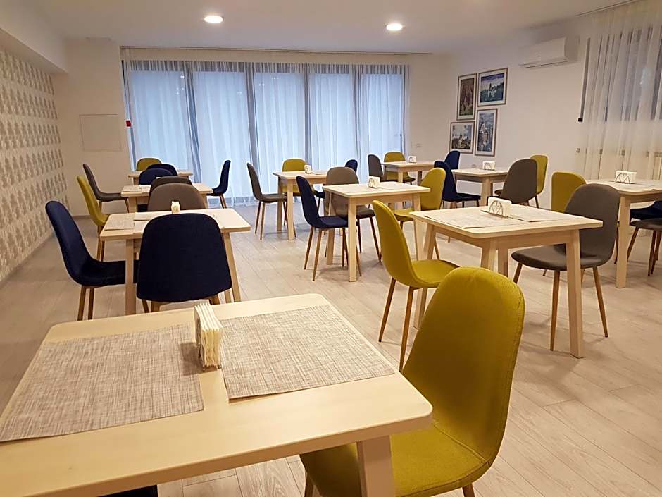 YMY Boutique Residence