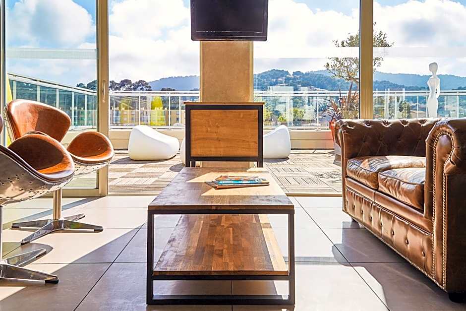 Ibis Styles Hyeres Rooftop & Spa