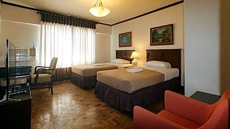 El Rico Suite Makati by RedDoorz