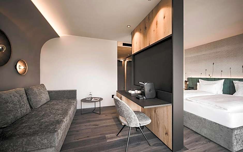 SomVita Suites