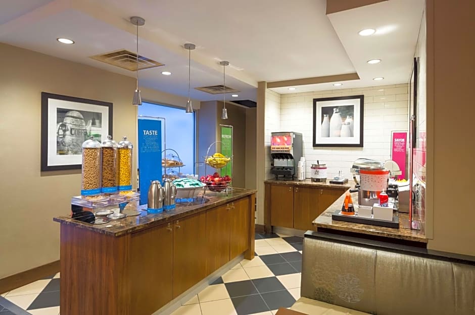 Hampton Inn By Hilton Manhattan-Chelsea