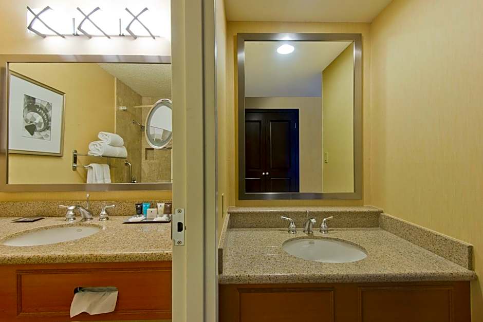 Crowne Plaza Albuquerque By IHG