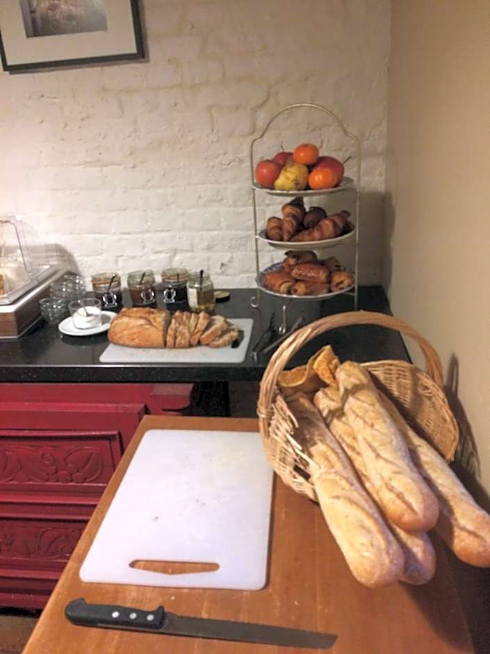 La Ferme Blanche, The Originals Relais