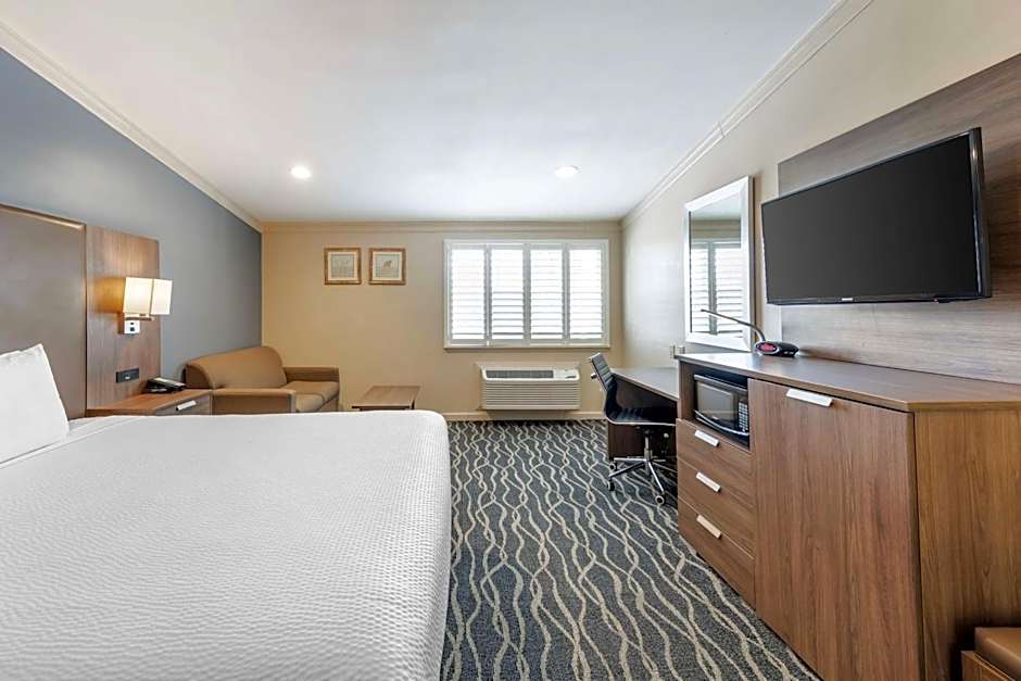 Best Western Plus Hill House