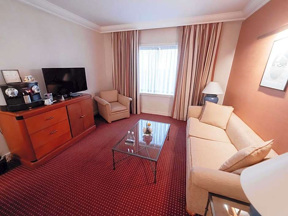 Hotel Pullman Bucharest - World Trade Center