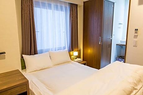 Semi-Double Room Smoking