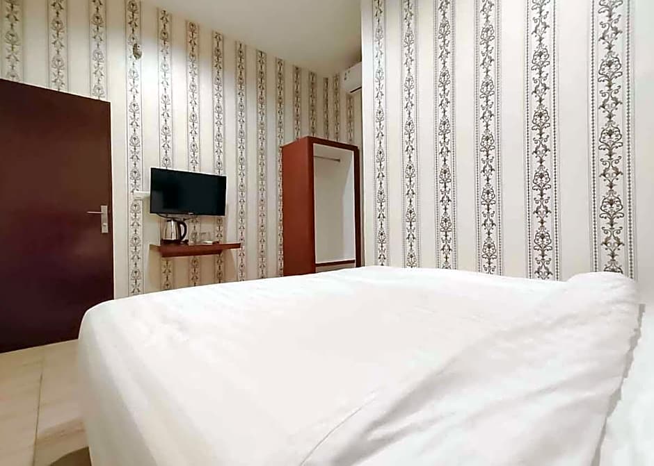 RedDoorz Plus @ Jalan Letda Sujono Medan 2