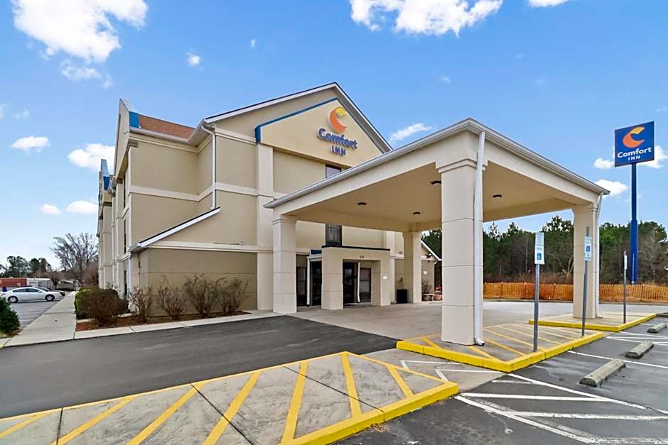 Comfort Inn Dunn near I-95