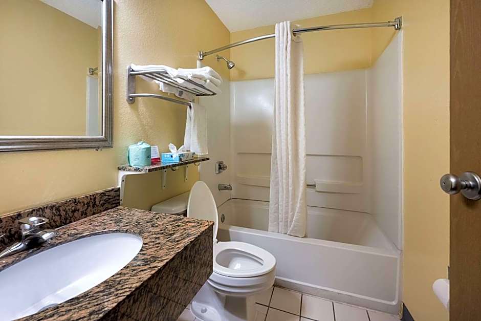 Econo Lodge Spotsylvania Town Center