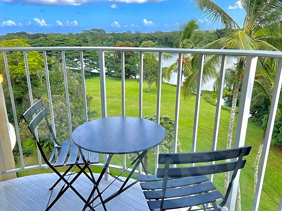 Stunning Views Best location in Hilo 2BR modern Condo