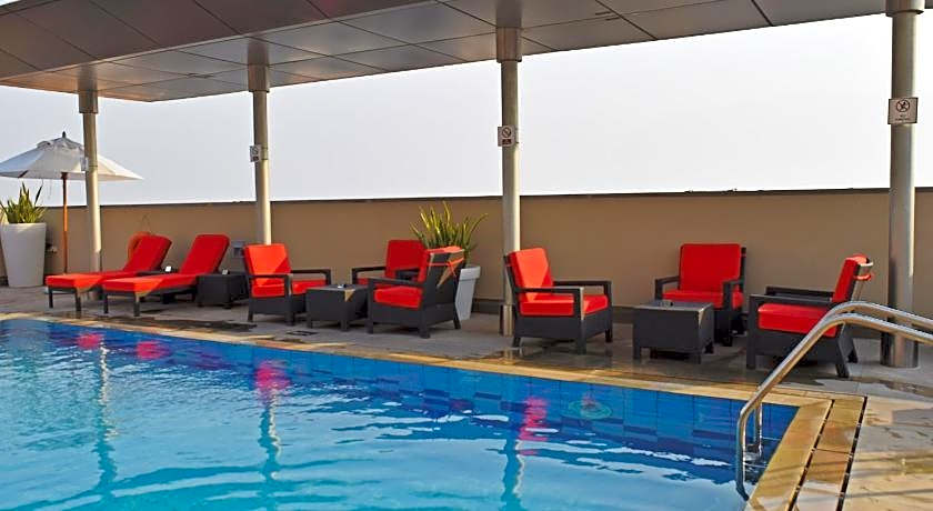 Centro Al Manhal by Rotana