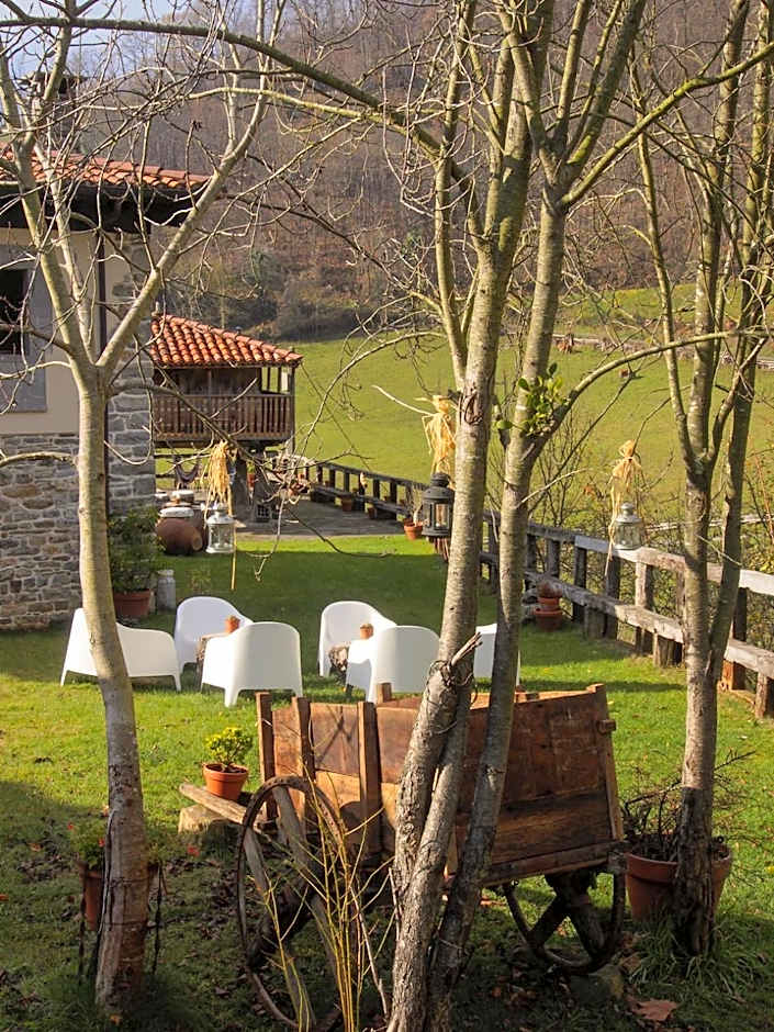 Casona de El Castañíu