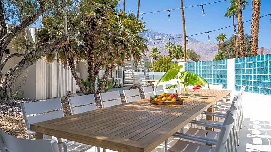 The Monkey Tree Hotel Buyout by AvantStay Entire Hotel Buyout Funky Rooms w Modern Amenities