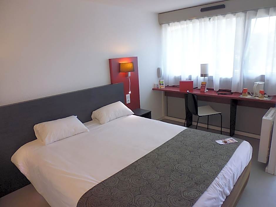 Brit Hotel Mayenne