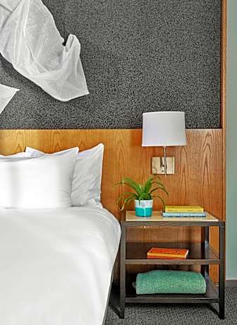 Deluxe King Room - Accessible
