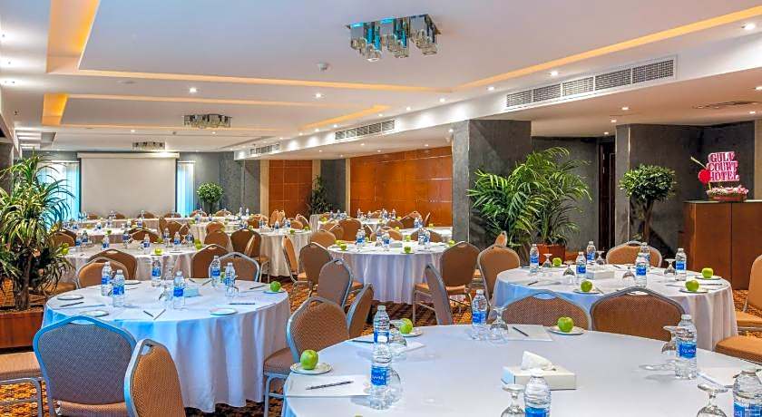 Gulf Court Hotel