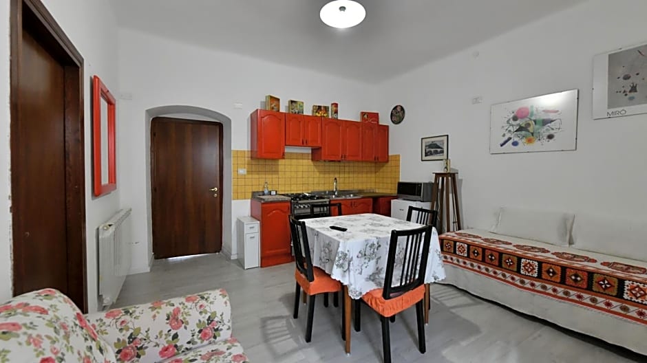 B&B Tredomus