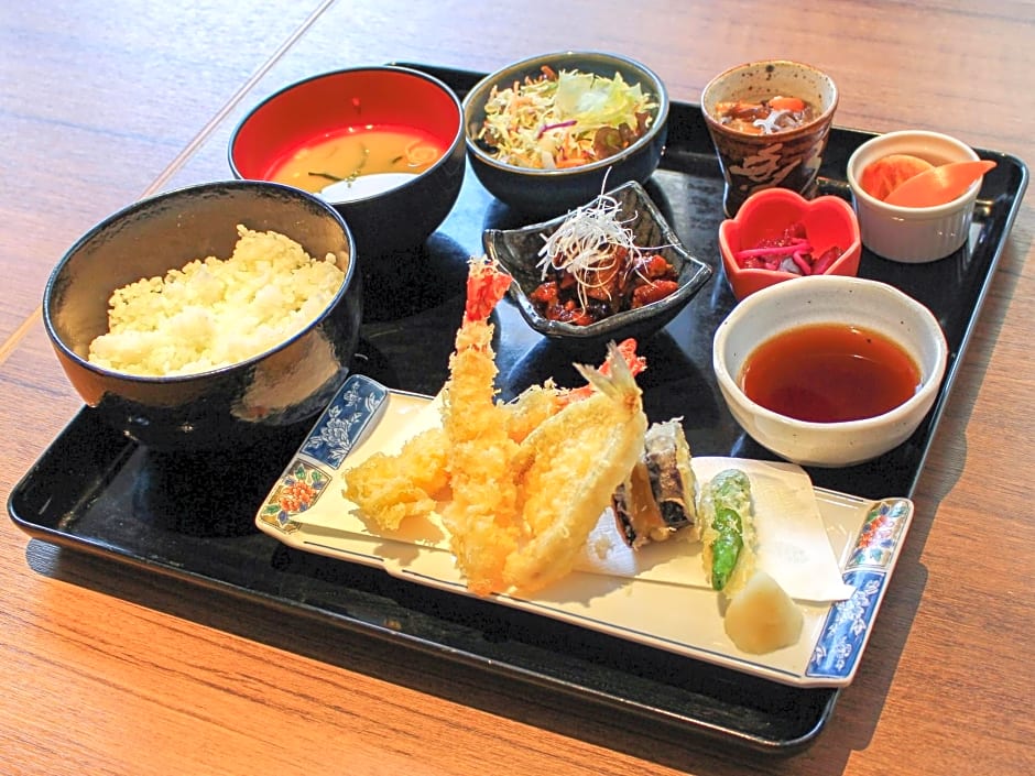Hotel Katsuyama Premiere