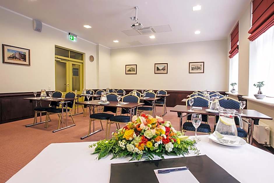 Monika Centrum Hotels