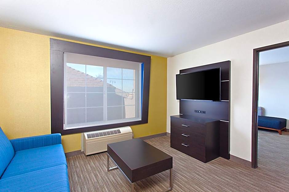 Holiday Inn Express Oakland Airport By IHG